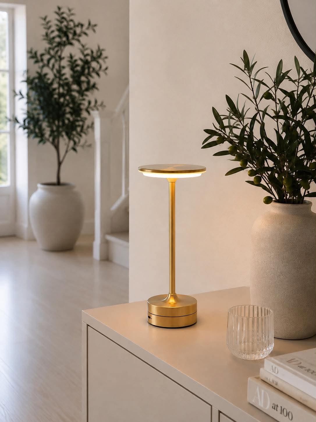 LED Bordlampe genopladelig – Lux Golden
