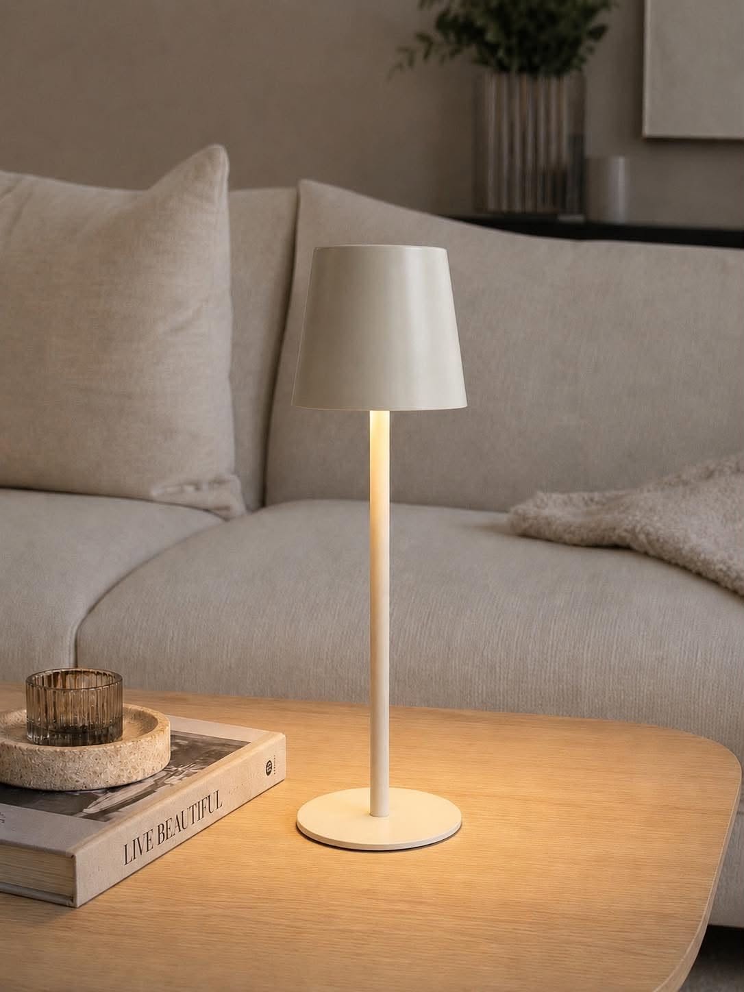 Genopladelig lampe - Cream
