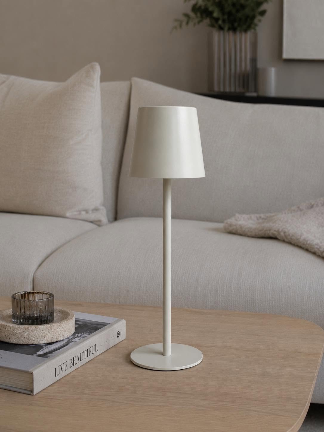 Genopladelig lampe - Cream