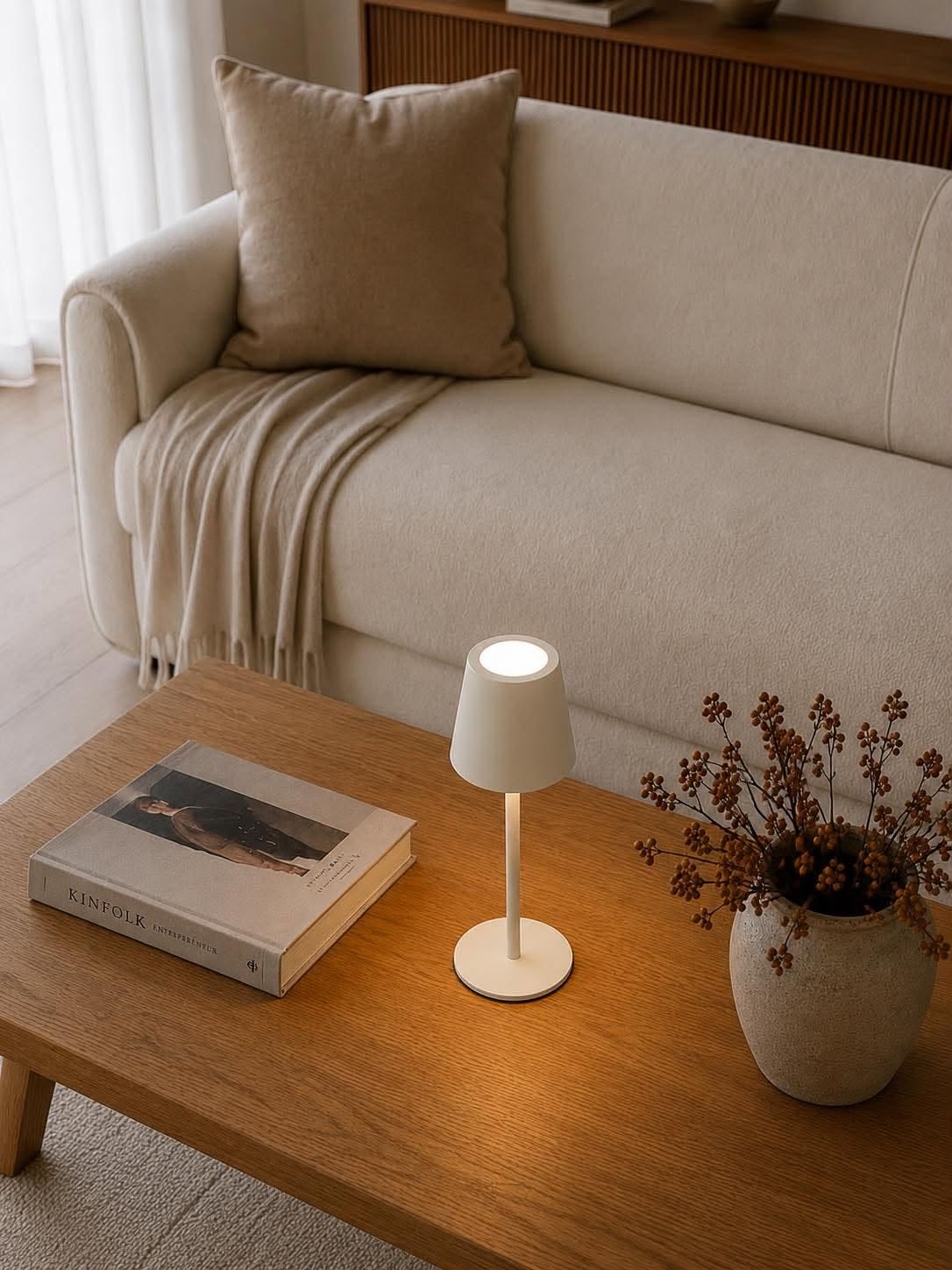 Genopladelig lampe - Cream