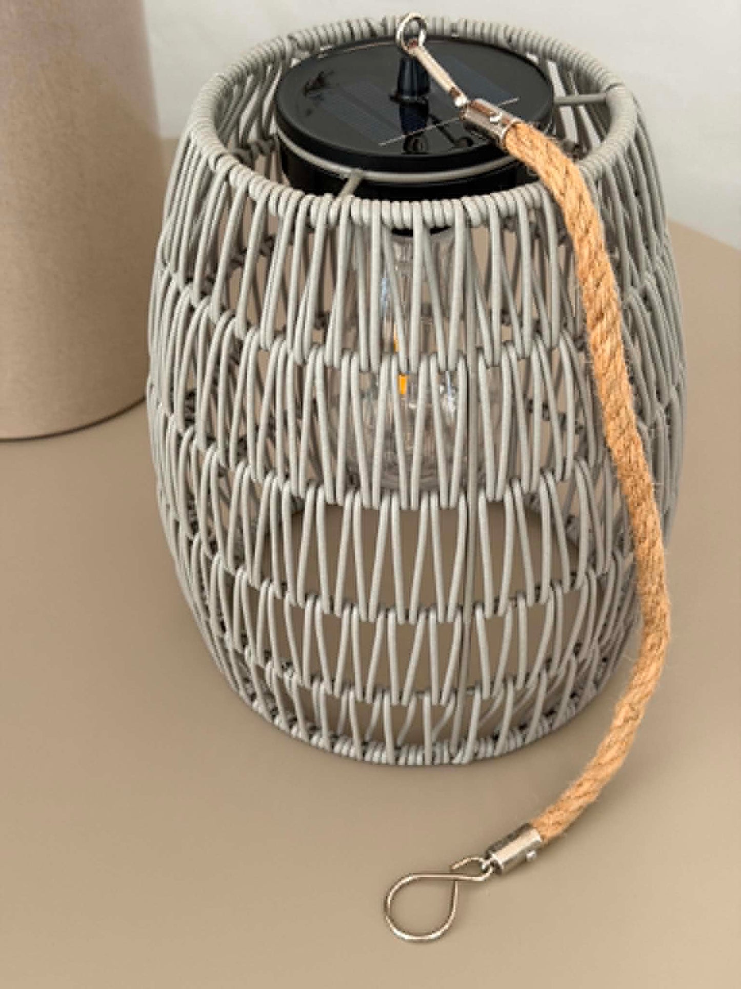 Lampe med solar - Grey