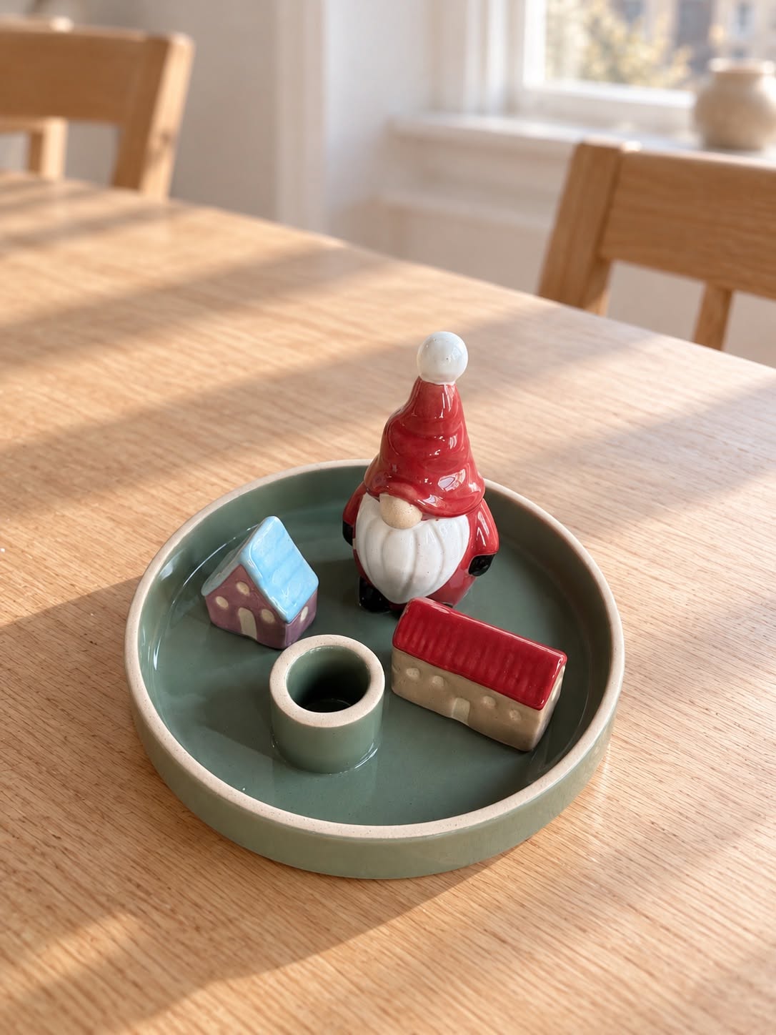 Lysestage Nisse med huse – Stentøj