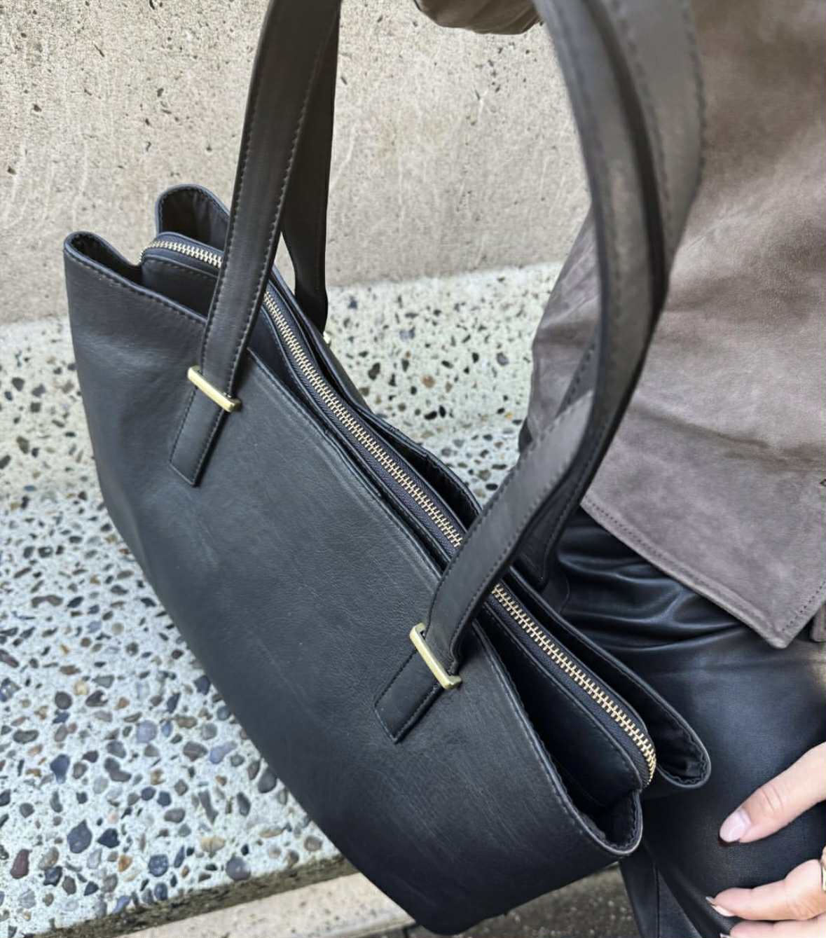 Arbejdstaske / shopper - Black leather