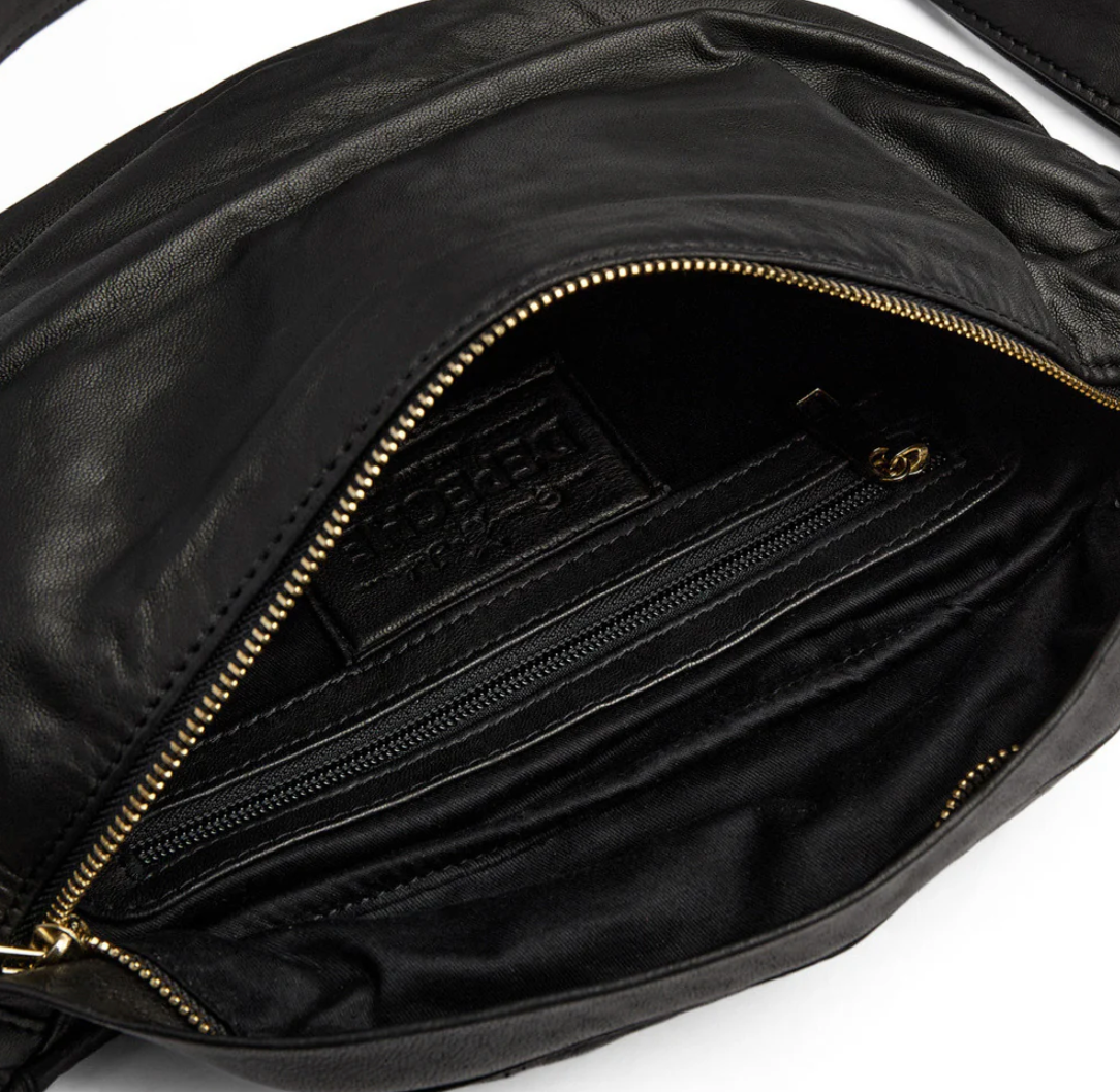 Bumbag Nero - Ultra soft leather