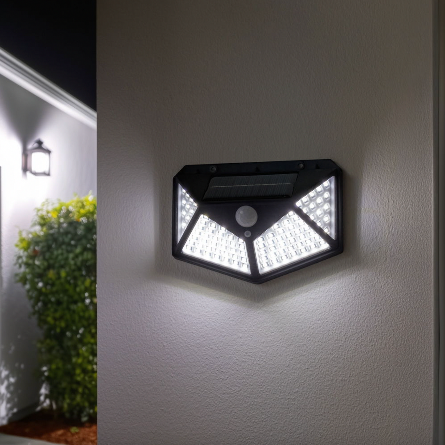 Væglampe med solar og bevægelsessensor