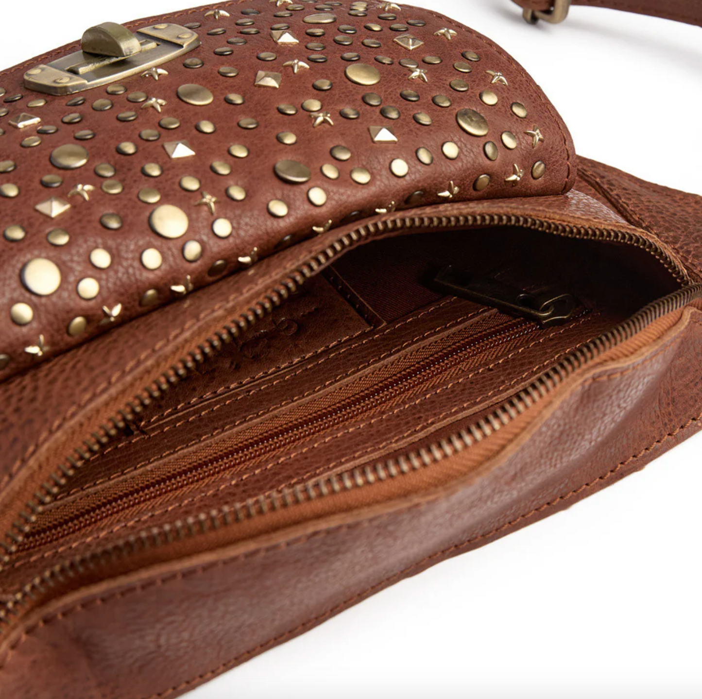 Bumbag med nitter - Cognac