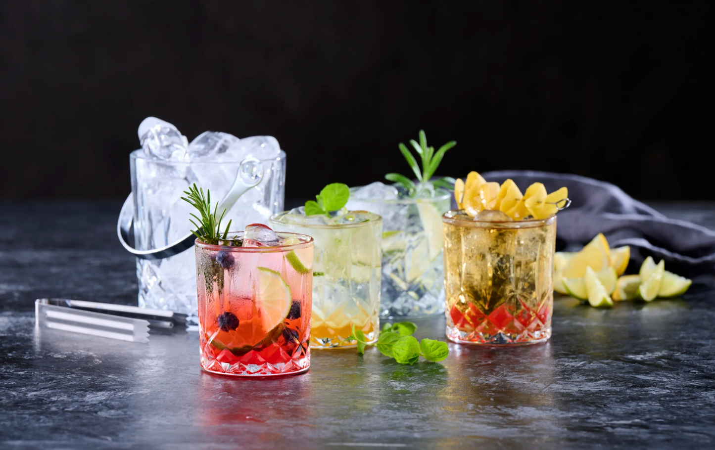 Isspand med 4 glas