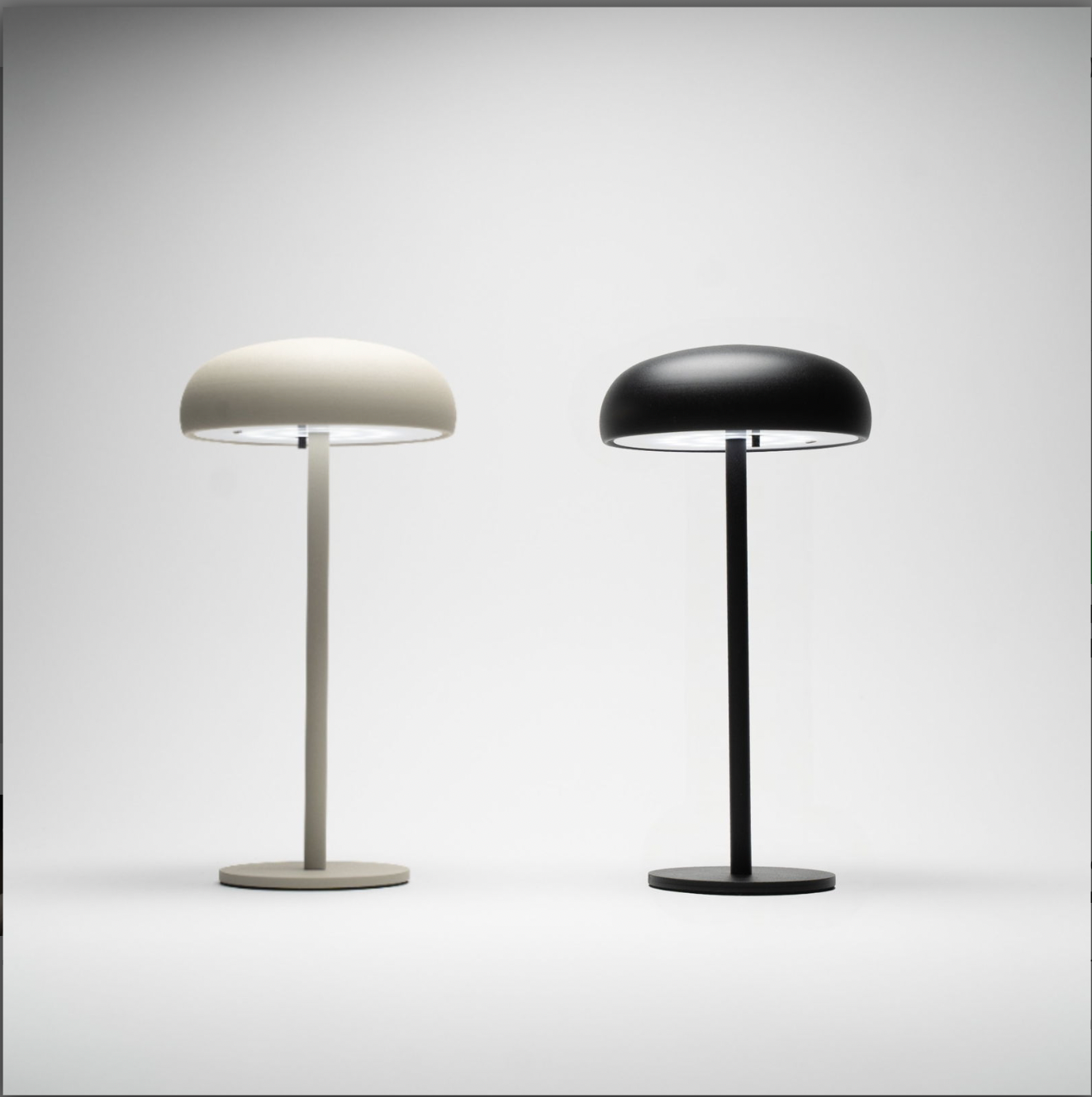 Isolde LED touch bordlampe. Sort/Beige