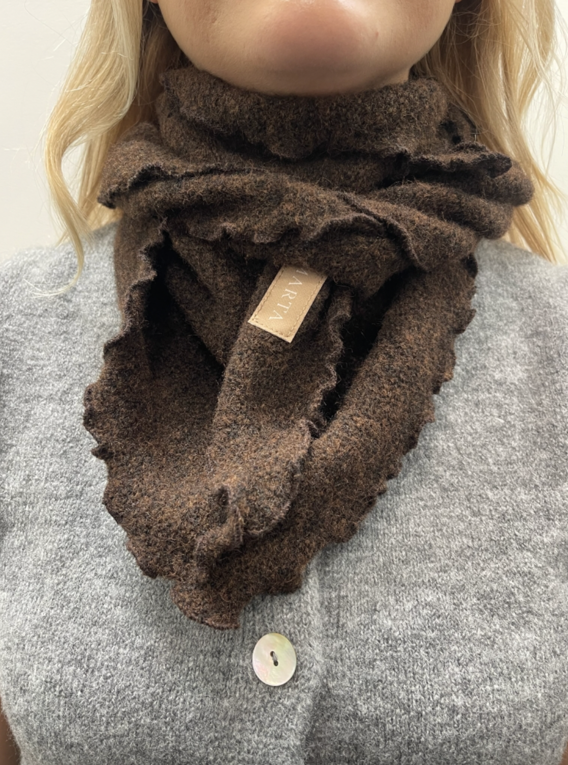 Tørklæde Agnete brown