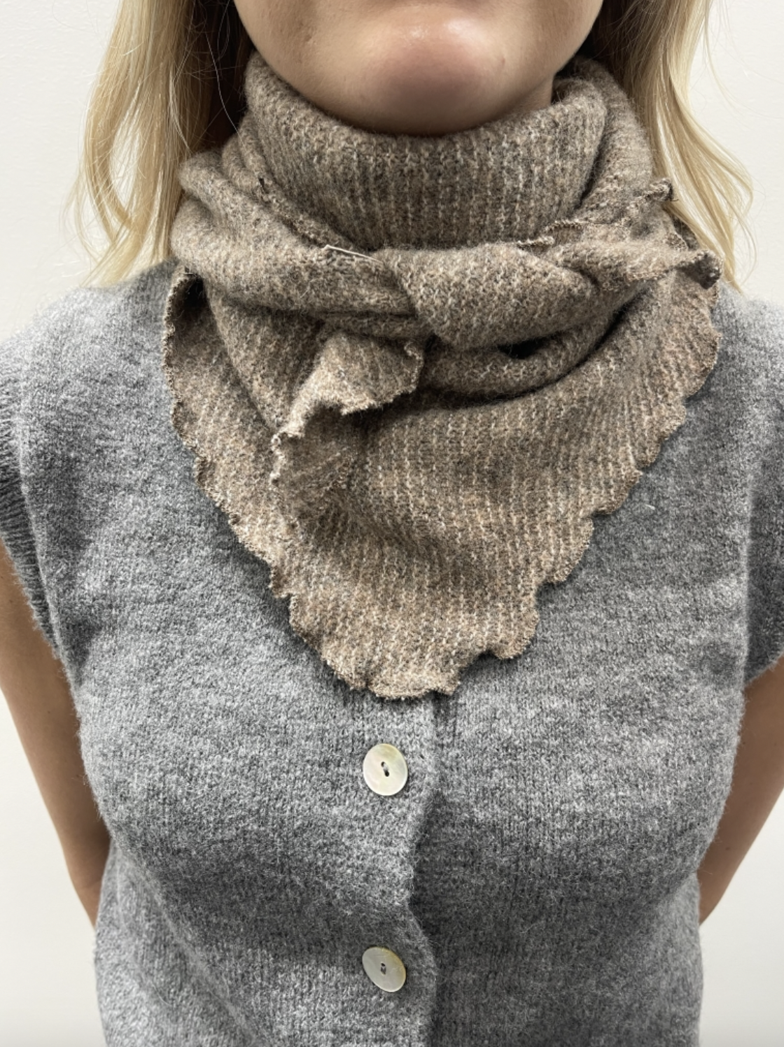 Tørklæde Agnete fango