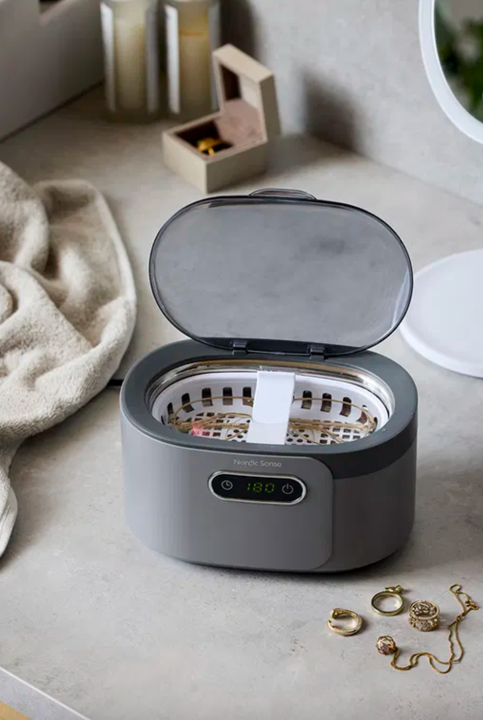 Ultralydsrenser til smykker og briller