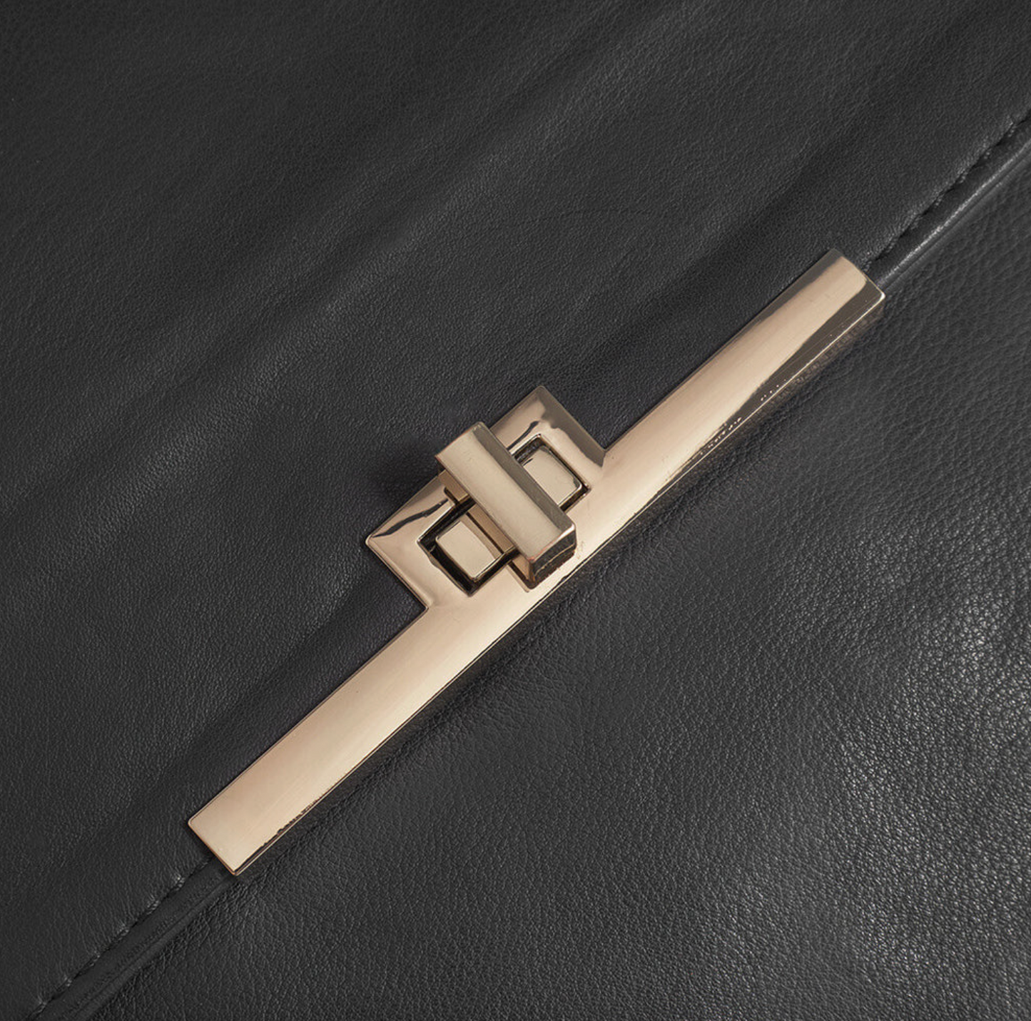 Elegant skuldertaske - Kalveskind