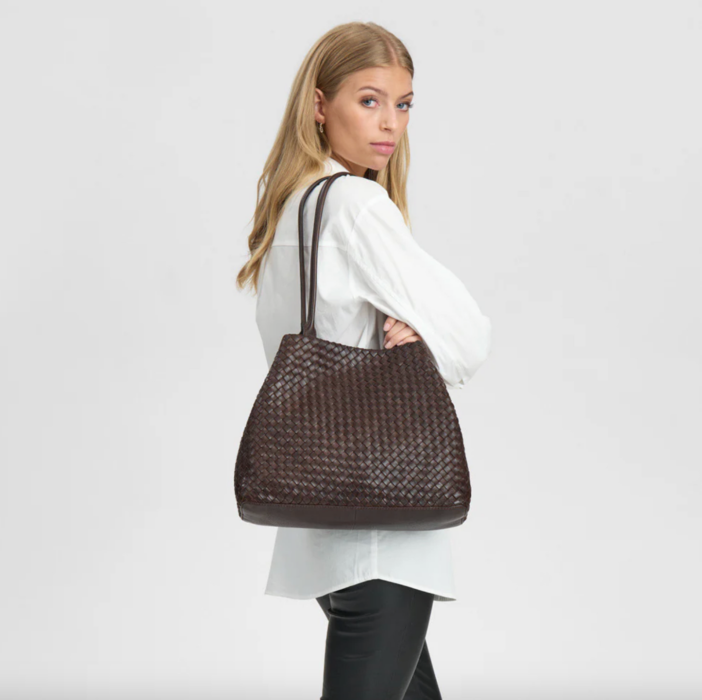 Shopper i flettet skind - Brown