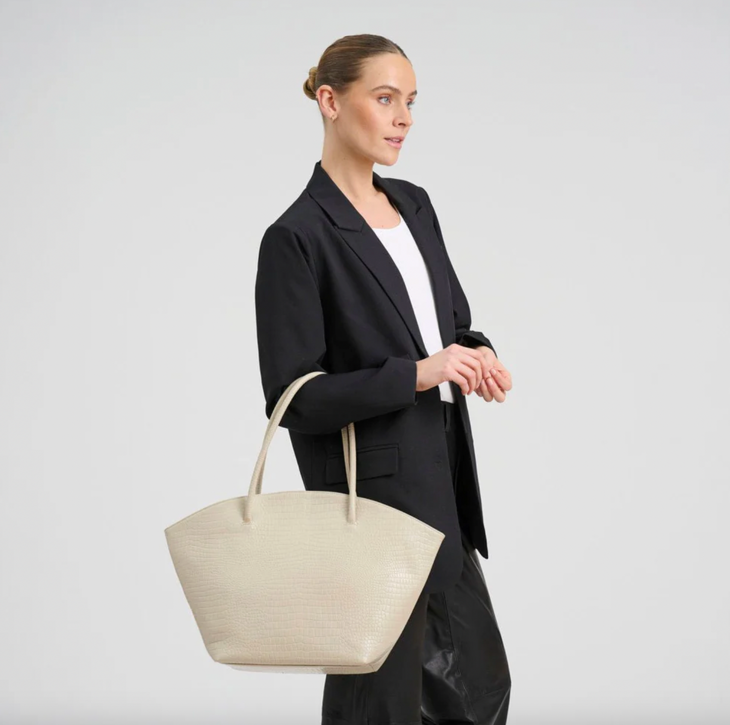 Shopper croco i skind - Sand