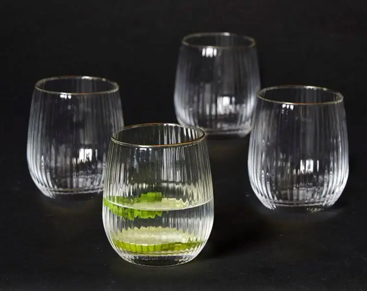 Vandglas Rillet med guld kant - 4 stk.