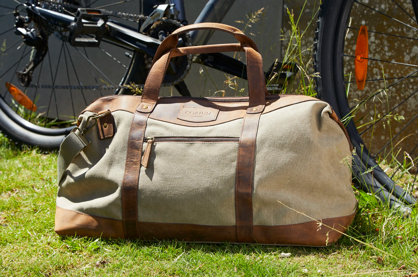 Weekendtaske i skind og kanvas - Canvas HUNTER