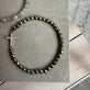 Armbånd Nikki pyrit Onyx - Forgyldt Sterling silver kors - VIAMAJA.DK