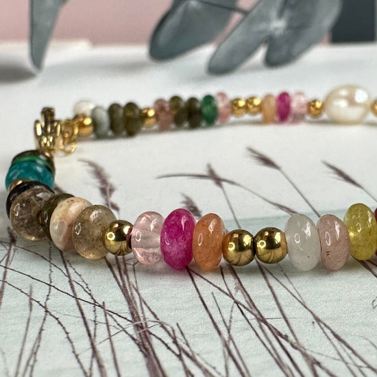 Armbånd Rihanna m. Ferskvandsperler - VIAMAJA.DK
