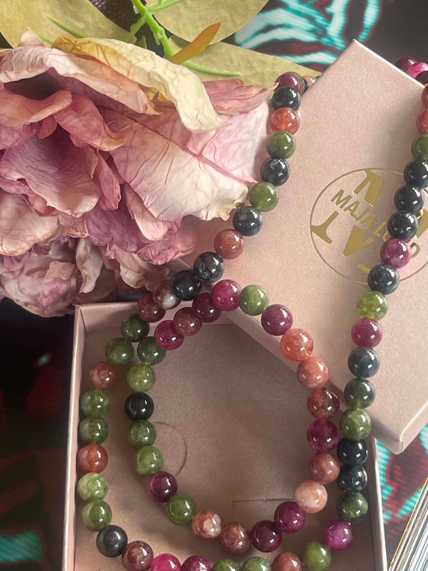 Halskæde Mary Emerald/Berry Mix