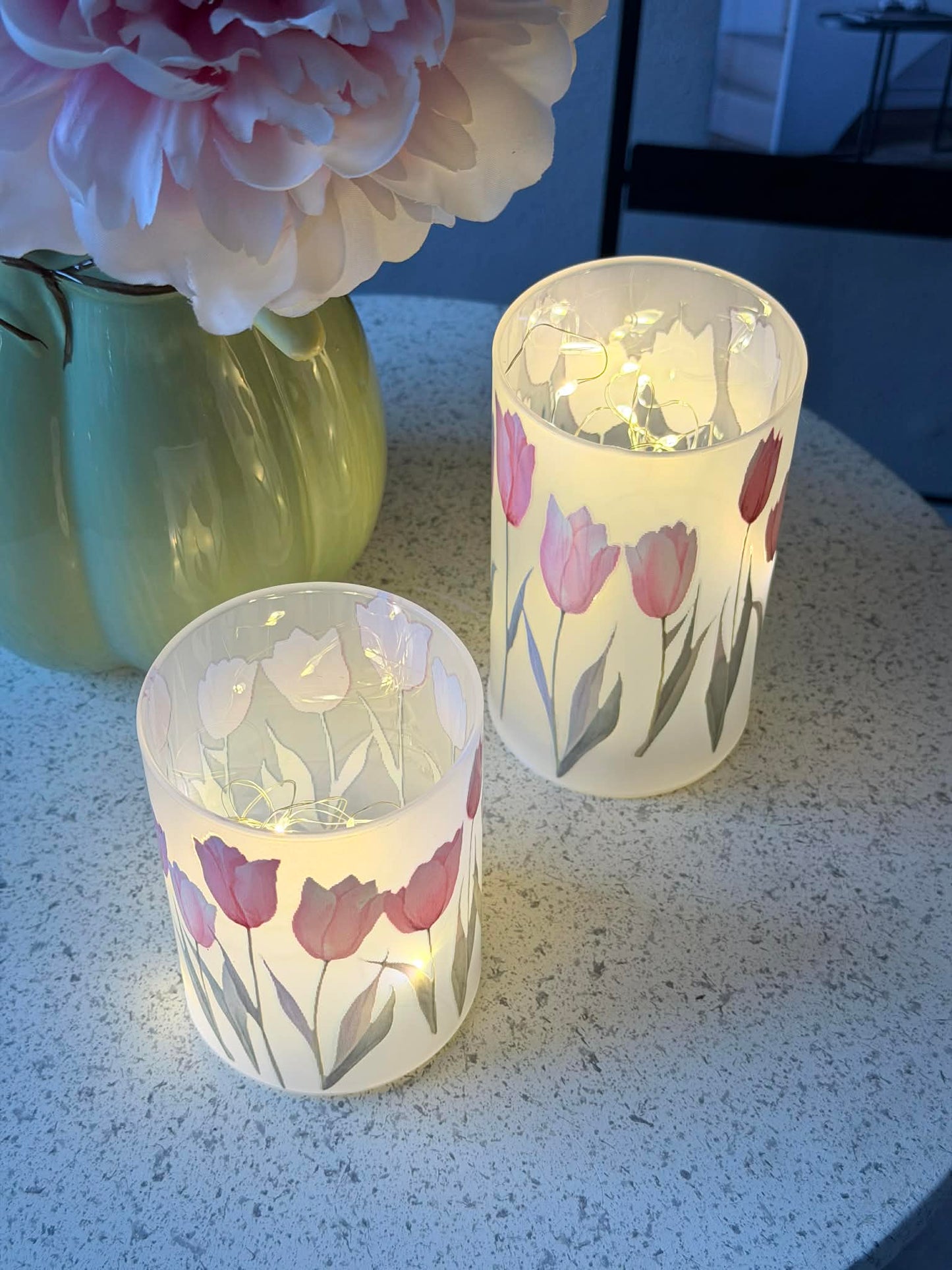 Tulipan stager med led lys - 2 stk.