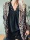 Bluse med blonde – Black oversize - VIAMAJA.DK