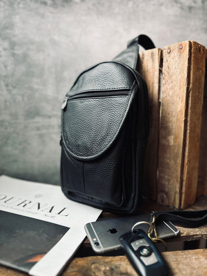 Bodybag Black leather - VIAMAJA.DK