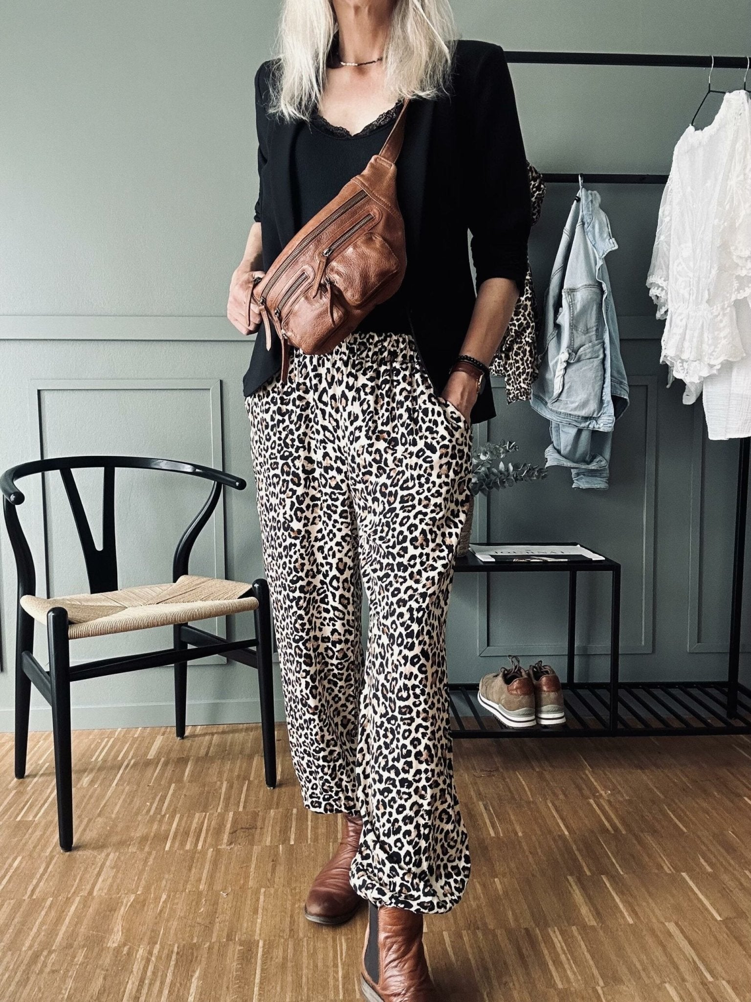 Bukser Leopard Loose Fit I 100 Viscose VIAMAJA bukser-leopard-loose-fit-i-100-viscose-viamaja