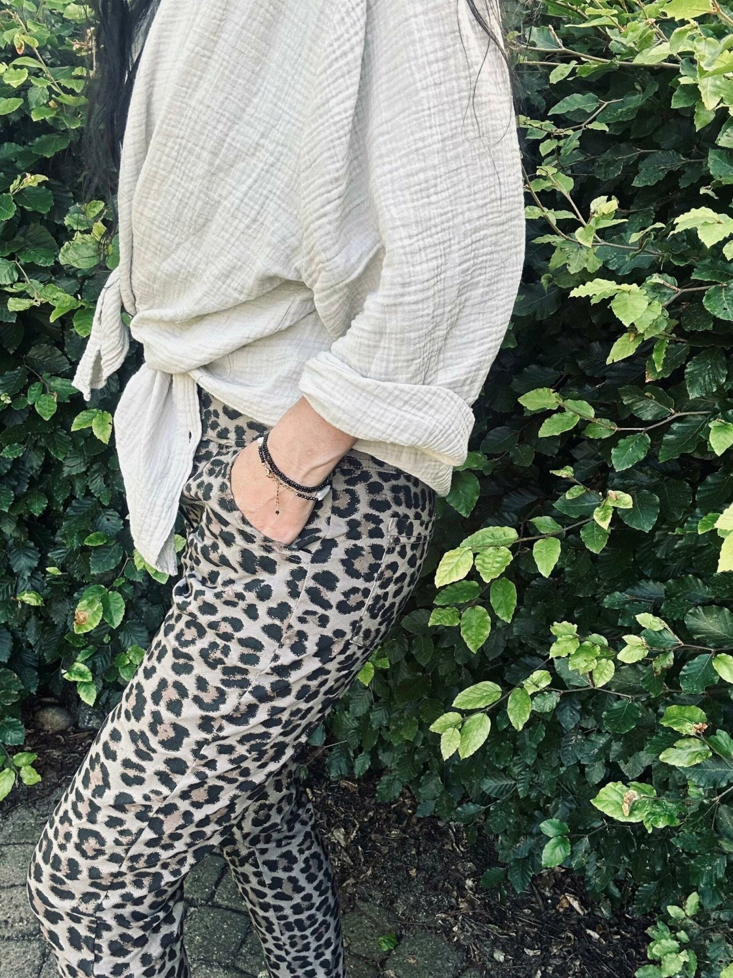 Bukser Leopard med stretch - Taupe - VIAMAJA.DK