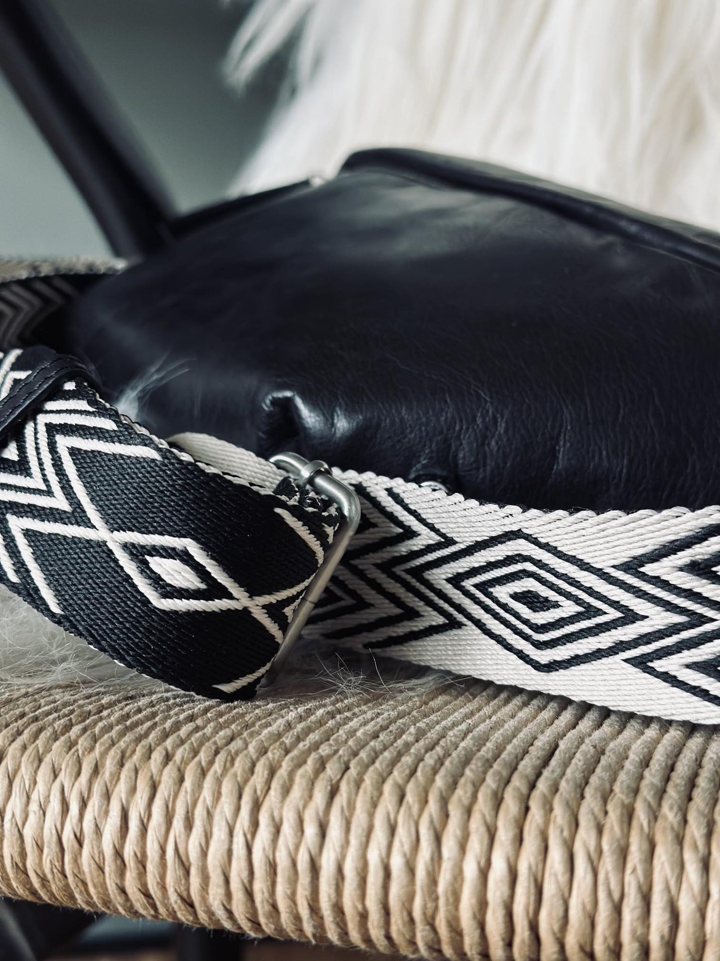 Bumbag m. Lux rem - Black - VIAMAJA.DK