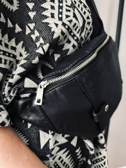 Bumbag POCKET Black - VIAMAJA.DK