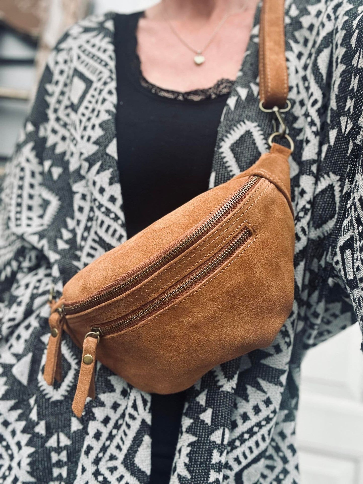 Bumbag Ruskind Cognac - VIAMAJA.DK