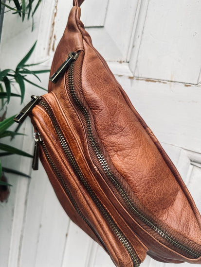Bumbag SOLO - Walnut - VIAMAJA.DK