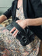 Clutch med sløjfe – Black leather - VIAMAJA.DK