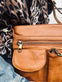 Crossbody COGNAC - Ultra blød - VIAMAJA.DK