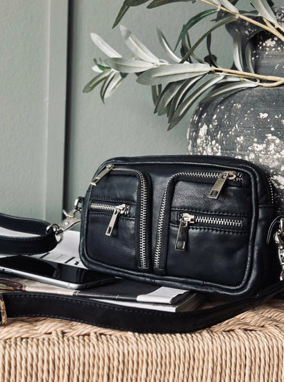 Crossbody Geneva – Black / silver - VIAMAJA.DK