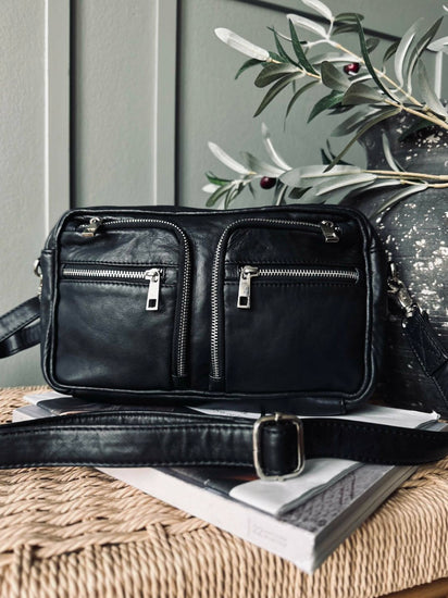 Crossbody Geneva – Black / silver Big - VIAMAJA.DK