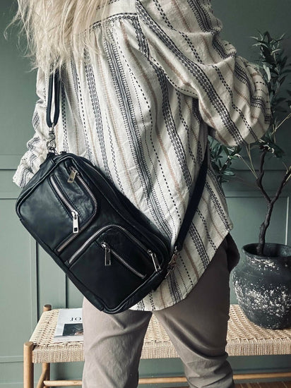 Crossbody Geneva – Black / silver Big - VIAMAJA.DK