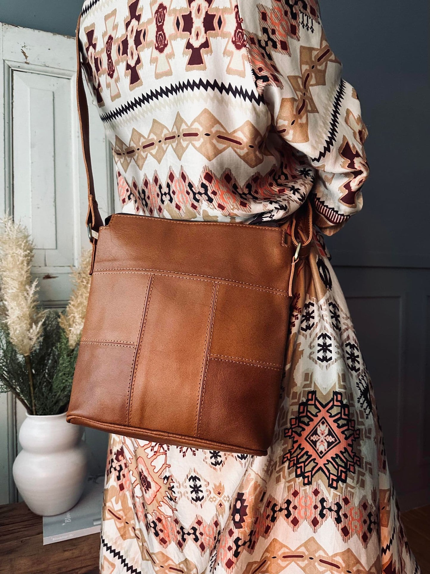 Crossbody Nina - Cognac - VIAMAJA.DK