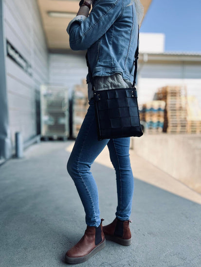 Crossover - Black Urban - VIAMAJA.DK