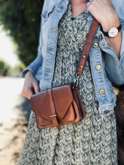 Crossover – Classic walnut - VIAMAJA.DK