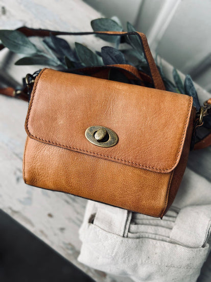 Crossover LUX Cognac - Small - VIAMAJA.DK