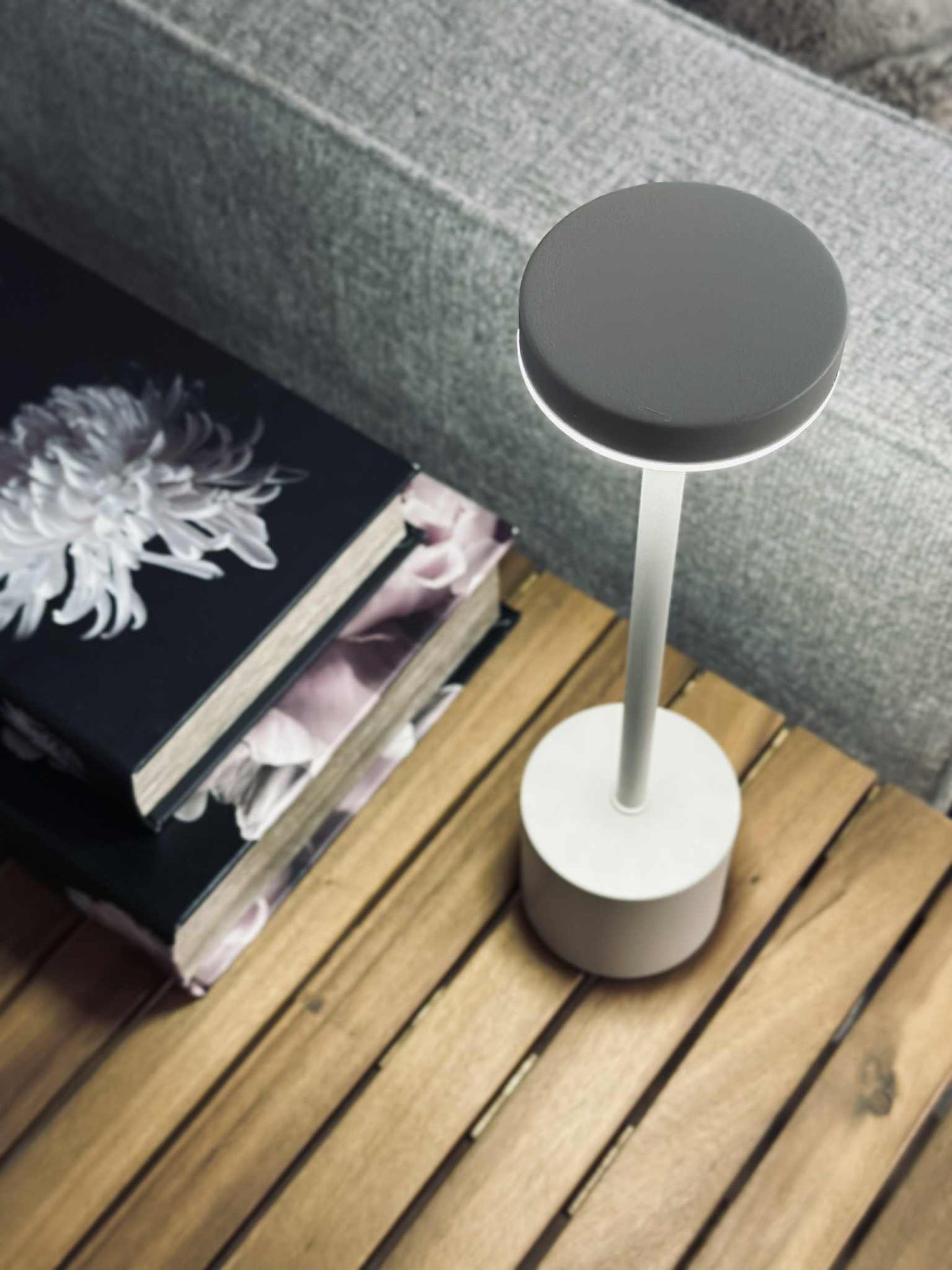 LED bordlampe KELLY Creme - genopladelig