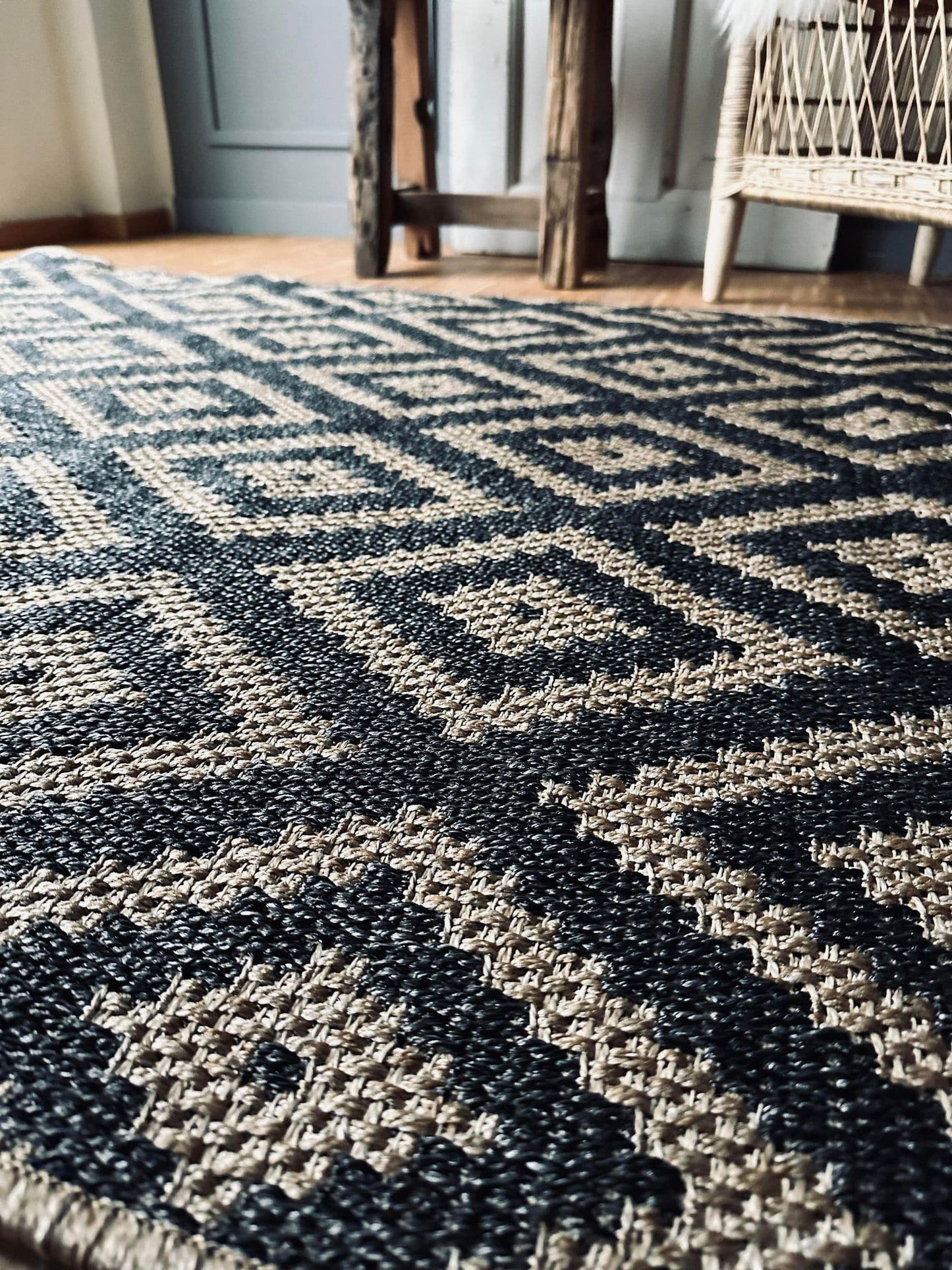 Gulvtæppe 180×120 – Godkendt til inde og ude - VIAMAJA.DK