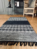 Gulvtæppe i skind - Sort mønster - 70x140cm