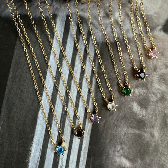 Halskæde Gia - Forgyldt sterling sølv m. Zirkon - VIAMAJA.DK