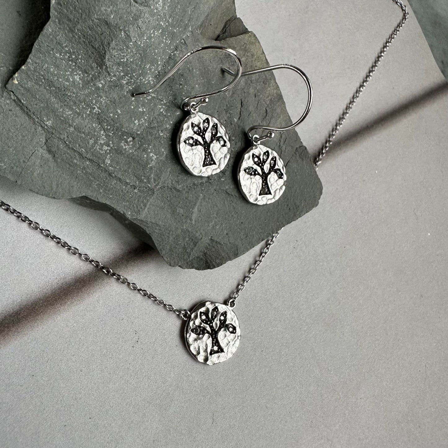 Halskæde Livets træ Silver - VIAMAJA.DK