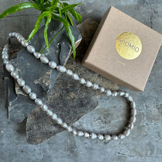 Halskæde Nadia m. grå ferskvandsperler – 2. Sortering - VIAMAJA.DK
