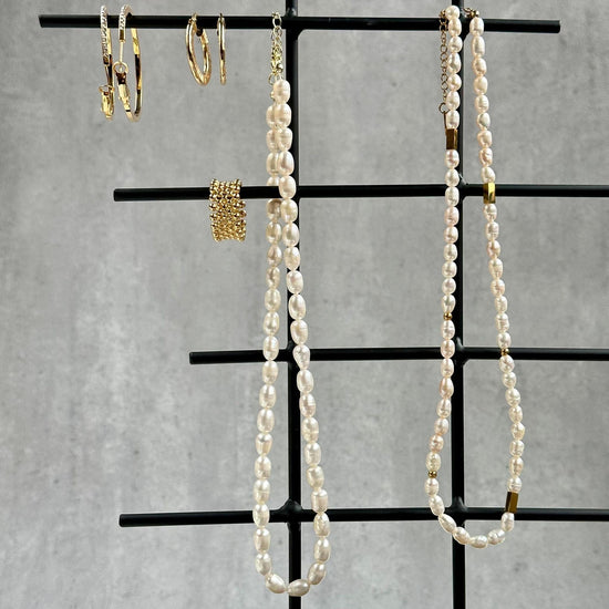 Halskæde Tinka m. Råhvide ferskvandsperler - VIAMAJA.DK