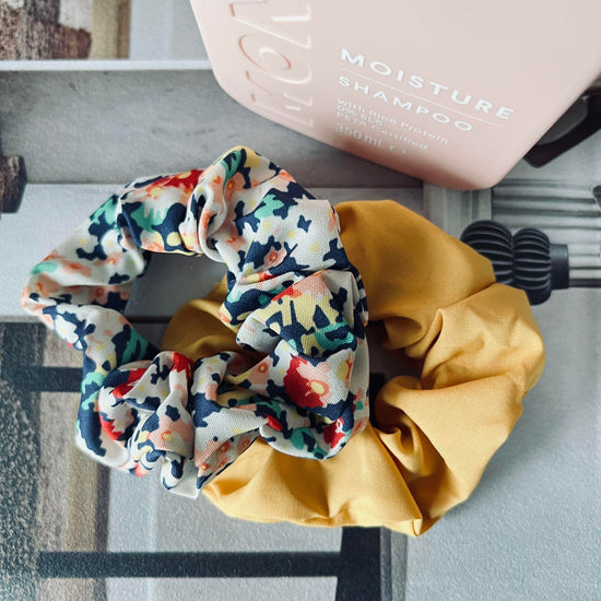 Hårelastikker scrunchie 2 stk - Gul mix - VIAMAJA.DK
