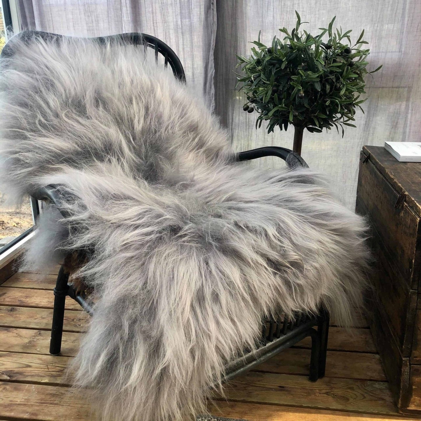 Islandsk lammeskind - grey breeze - VIAMAJA